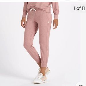 Vuori Performance Jogger